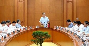 [Ảnh] Tổng Bí thư, Chủ tịch nước Tô Lâm chủ trì cuộc làm việc với Ban Chính sách, chiến lược Trung ương về phát triển công nghiệp vật liệu