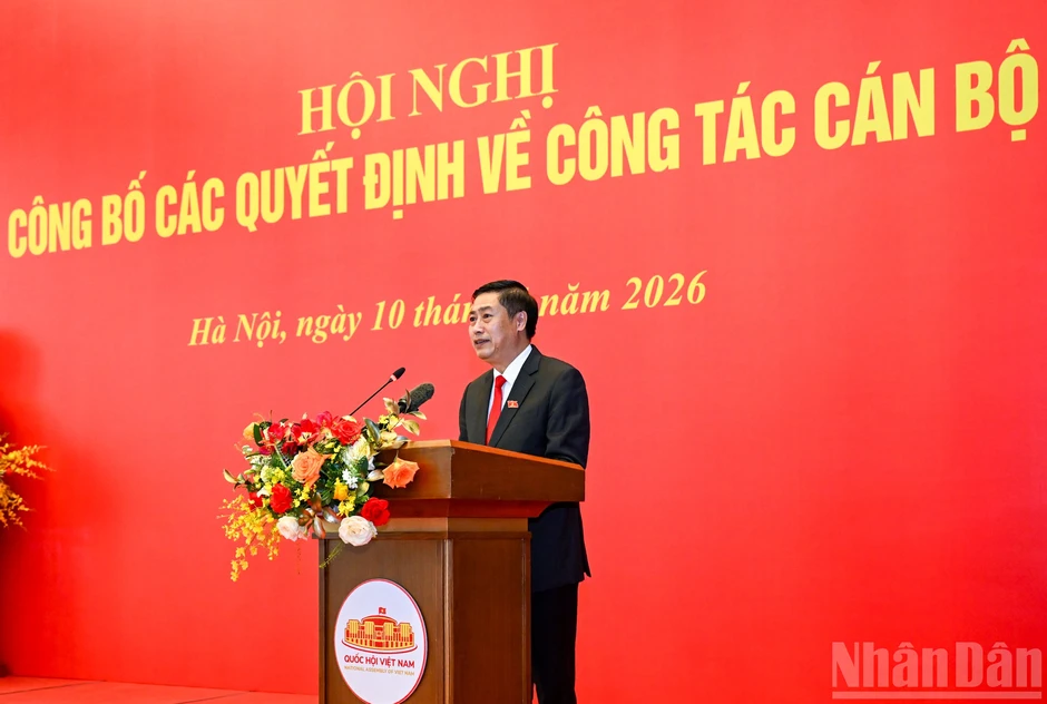 [Ảnh] Tổng Bí thư, Chủ tịch nước Tô Lâm chủ trì Hội nghị công bố các quyết định của Bộ Chính trị về công tác cán bộ