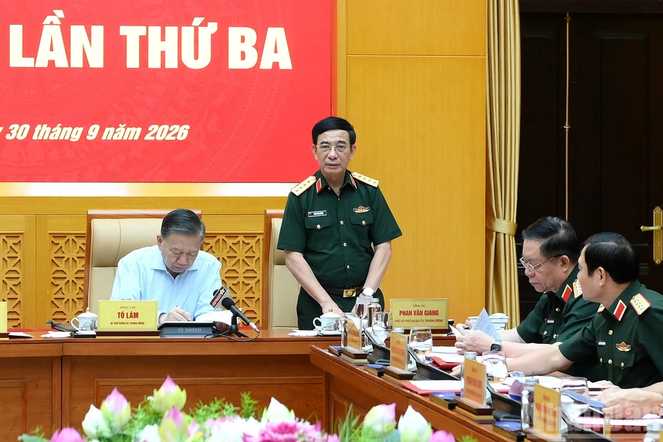 [Ảnh] Tổng Bí thư, Chủ tịch nước Tô Lâm chủ trì Hội nghị Quân ủy Trung ương lần thứ ba