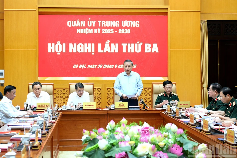 [Ảnh] Tổng Bí thư, Chủ tịch nước Tô Lâm chủ trì Hội nghị Quân ủy Trung ương lần thứ ba