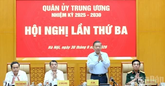 [Ảnh] Tổng Bí thư, Chủ tịch nước Tô Lâm chủ trì Hội nghị Quân ủy Trung ương lần thứ ba