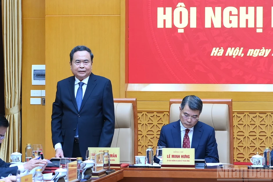 [Ảnh] Tổng Bí thư, Chủ tịch nước Tô Lâm chủ trì Hội nghị Quân ủy Trung ương lần thứ hai, nhiệm kỳ 2025-2030