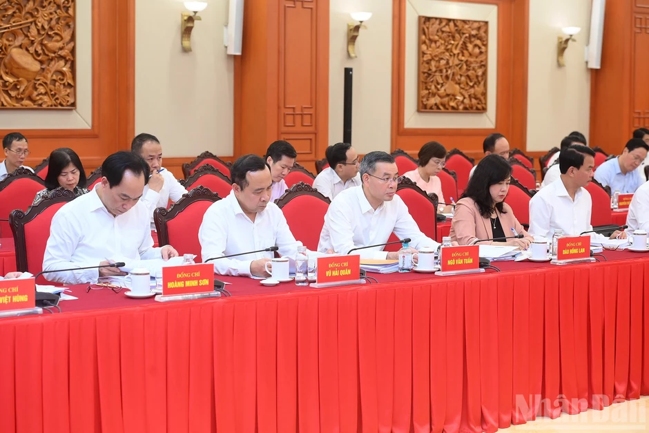 [Ảnh] Tổng Bí thư, Chủ tịch nước Tô Lâm chủ trì làm việc về Đề án đổi mới mô hình phát triển đất nước