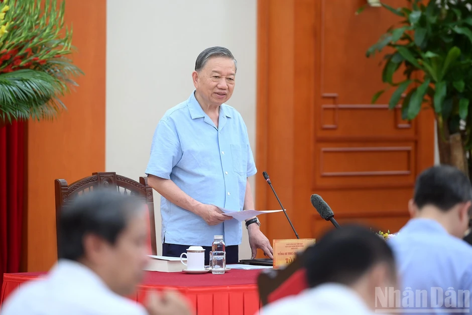 [Ảnh] Tổng Bí thư, Chủ tịch nước Tô Lâm chủ trì làm việc về Đề án đổi mới mô hình phát triển đất nước