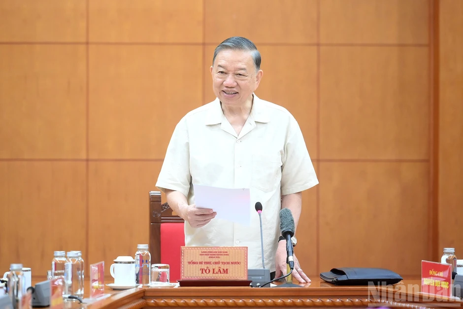[Ảnh] Tổng Bí thư, Chủ tịch nước Tô Lâm chủ trì làm việc với Đảng ủy Chính phủ