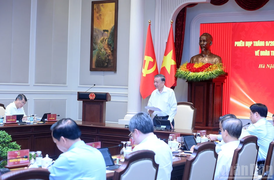 [Ảnh] Tổng Bí thư, Chủ tịch nước Tô Lâm chủ trì phiên họp về hoàn thiện thể chế và thực thi pháp luật