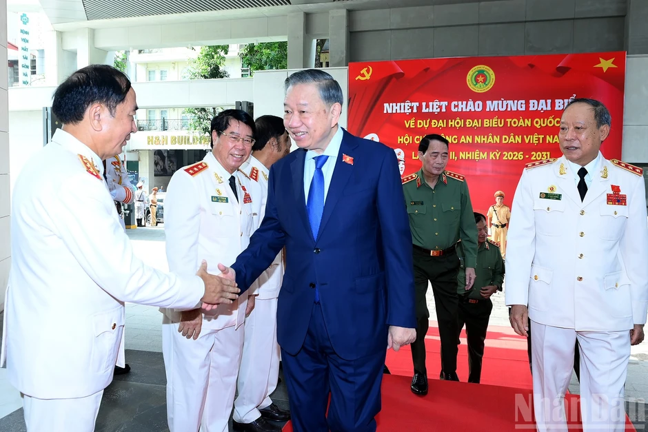 [Ảnh] Tổng Bí thư, Chủ tịch nước Tô Lâm dự Đại hội đại biểu toàn quốc Hội Cựu Công an nhân dân Việt Nam lần thứ II