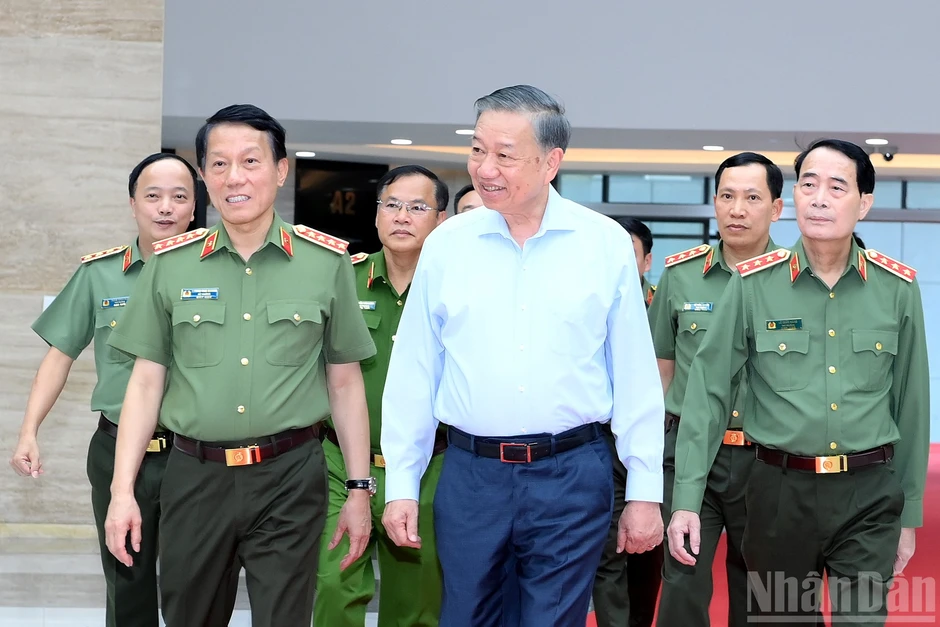 [Ảnh] Tổng Bí thư, Chủ tịch nước Tô Lâm dự Hội nghị Đảng ủy Công an Trung ương quý III năm 2026