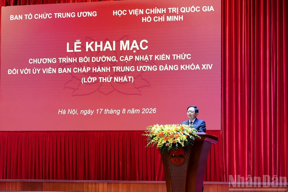 [Ảnh] Tổng Bí thư, Chủ tịch nước Tô Lâm dự Lễ khai mạc Chương trình bồi dưỡng, cập nhật kiến thức đối với Ủy viên Ban Chấp hành Trung ương Đảng khóa XIV