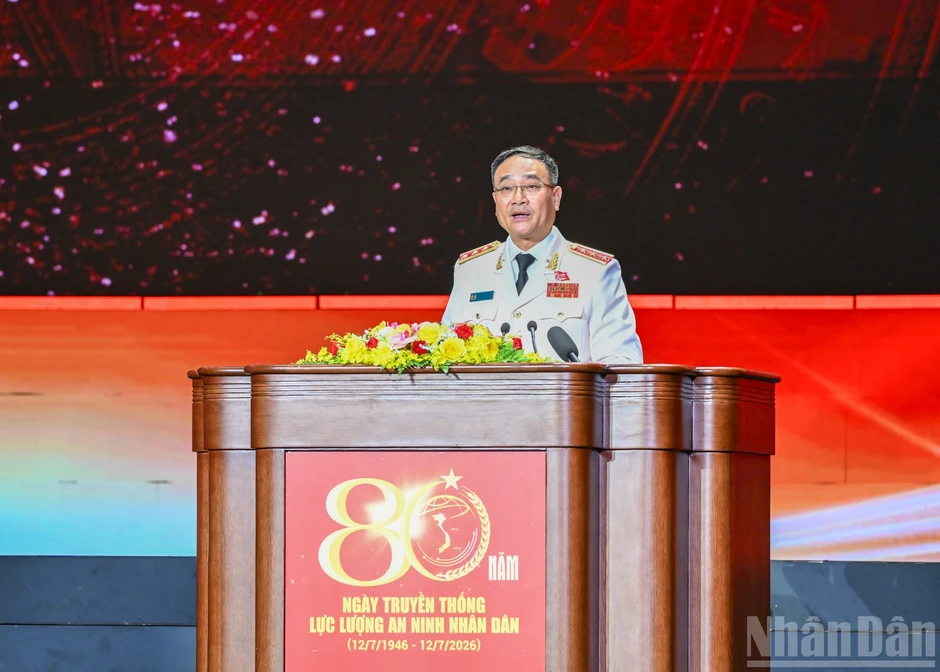 [Ảnh] Tổng Bí thư, Chủ tịch nước Tô Lâm dự Lễ kỷ niệm 80 năm Ngày truyền thống lực lượng An ninh nhân dân