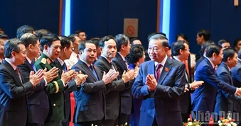 [Ảnh] Tổng Bí thư, Chủ tịch nước Tô Lâm dự Lễ kỷ niệm 80 năm Ngày truyền thống lực lượng An ninh nhân dân