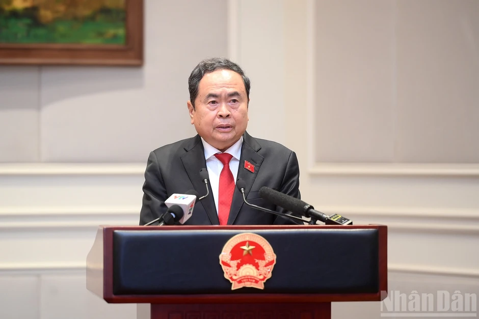 [Ảnh] Tổng Bí thư, Chủ tịch nước Tô Lâm gặp mặt đại biểu Quốc hội là người dân tộc thiểu số