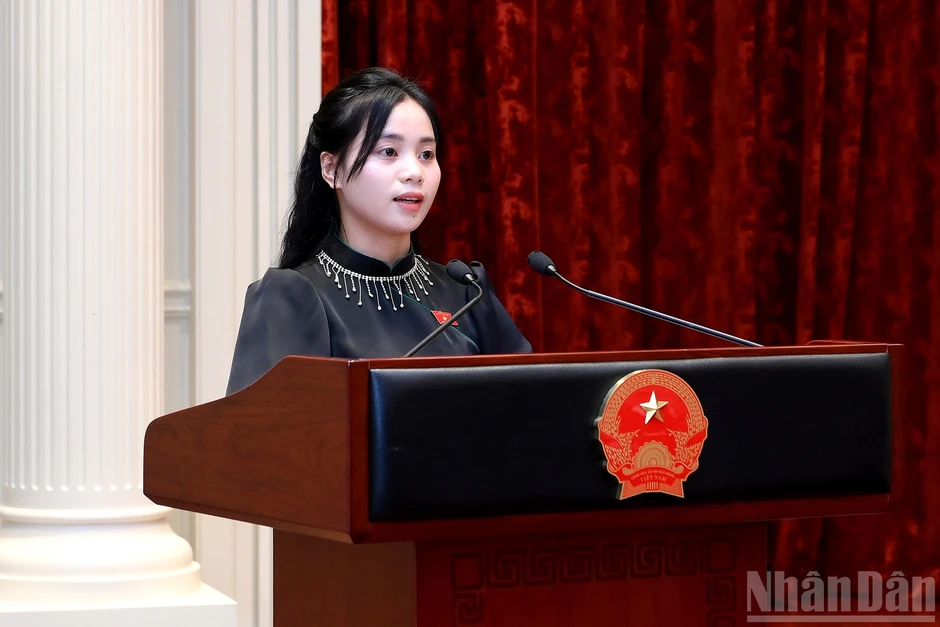 [Ảnh] Tổng Bí thư, Chủ tịch nước Tô Lâm gặp mặt đại biểu Quốc hội là người dân tộc thiểu số