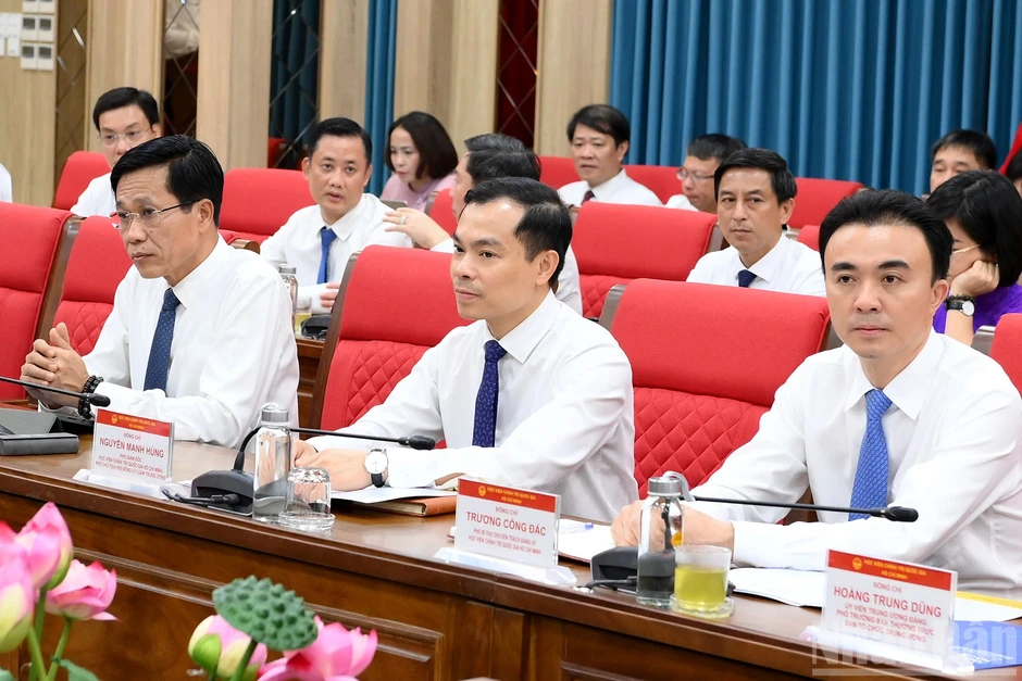 [Ảnh] Tổng Bí thư, Chủ tịch nước Tô Lâm thăm và làm việc tại Học viện Chính trị quốc gia Hồ Chí Minh