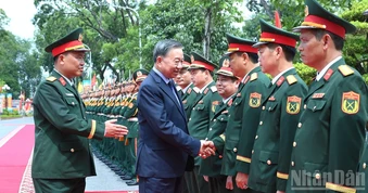 [Ảnh] Tổng Bí thư, Chủ tịch nước Tô Lâm thăm và làm việc với Sư đoàn 308, Quân đoàn 12