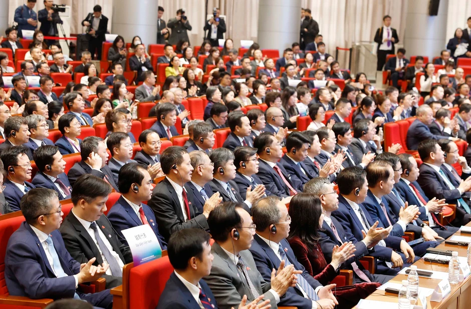 [Ảnh] Tổng Bí thư, Chủ tịch nước Tô Lâm thăm và phát biểu chính sách tại Đại học Thanh Hoa