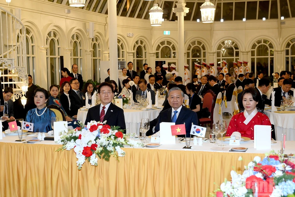[Ảnh] Tổng Bí thư, Chủ tịch nước Tô Lâm và Phu nhân chủ trì chiêu đãi cấp Nhà nước Tổng thống Hàn Quốc Lee Jae Myung và Phu nhân