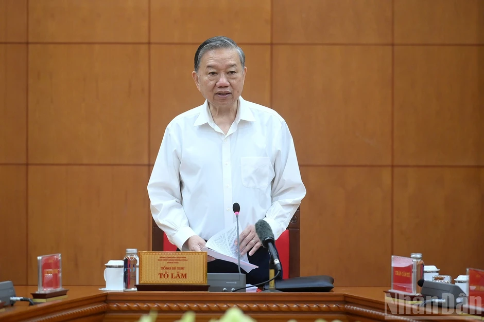 [Ảnh] Tổng Bí thư Tô Lâm chủ trì cuộc họp Thường trực Ban Chỉ đạo Trung ương về phòng, chống tham nhũng, lãng phí, tiêu cực