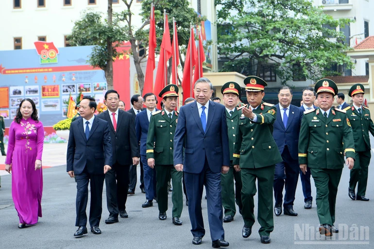 [Ảnh] Tổng Bí thư Tô Lâm dự Lễ kỷ niệm 80 năm Ngày thành lập Binh chủng Công binh