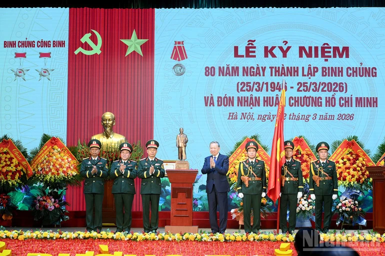 [Ảnh] Tổng Bí thư Tô Lâm dự Lễ kỷ niệm 80 năm Ngày thành lập Binh chủng Công binh
