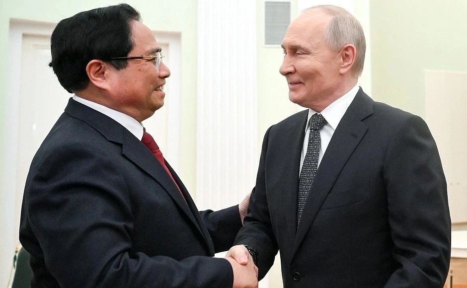 “Biểu tượng mới” cho quan hệ Việt Nam - Liên bang Nga “Biểu tượng mới” cho quan hệ Việt Nam - Liên bang Nga