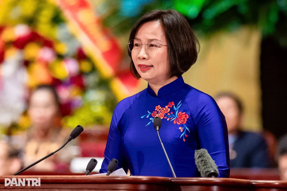 “Chỉ vài thao tác, tiếng nói dân Hà Nội ngay lập tức đến bàn lãnh đạo” “Chỉ vài thao tác, tiếng nói dân Hà Nội ngay lập tức đến bàn lãnh đạo”