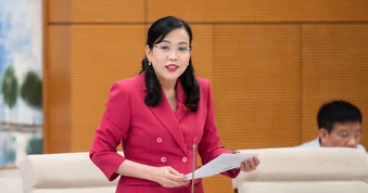 “Có người thế chấp cả sổ đỏ và khoản tích góp cả đời cho hợp đồng kỳ nghỉ”