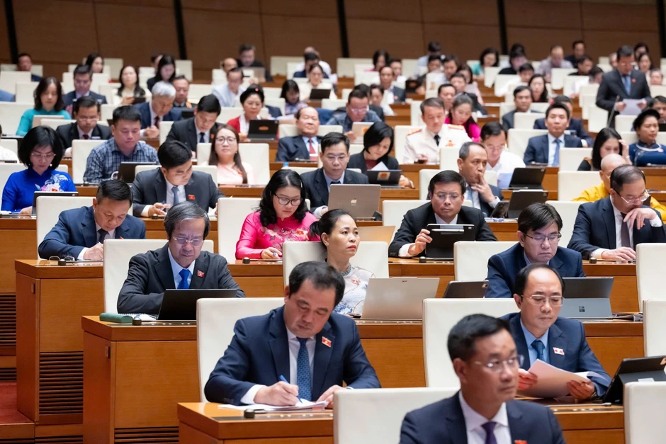“Doanh nghiệp không lo chi phí, chỉ ngại sự bất định của chính sách” “Doanh nghiệp không lo chi phí, chỉ ngại sự bất định của chính sách”