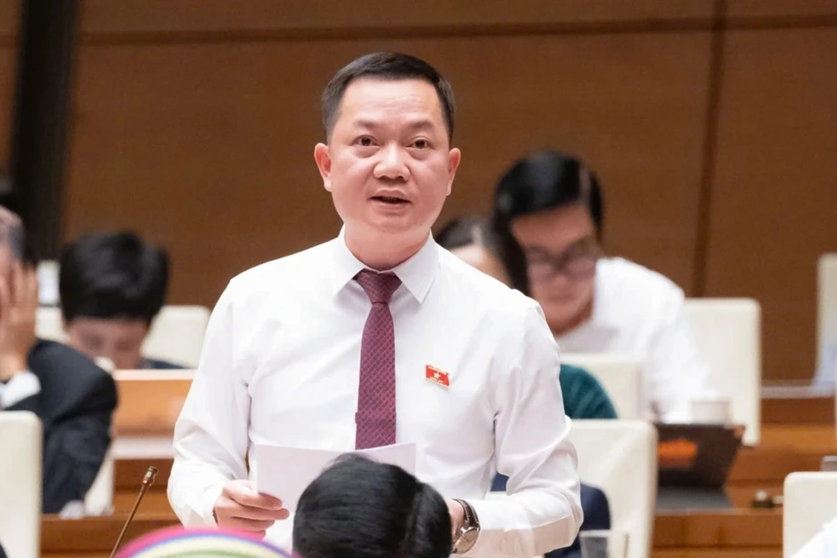 “Doanh nghiệp không lo chi phí, chỉ ngại sự bất định của chính sách” “Doanh nghiệp không lo chi phí, chỉ ngại sự bất định của chính sách”