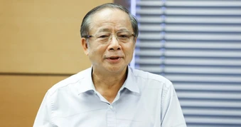 “Dự án dừng một năm mất hàng tỷ USD, lãng phí vô cùng”