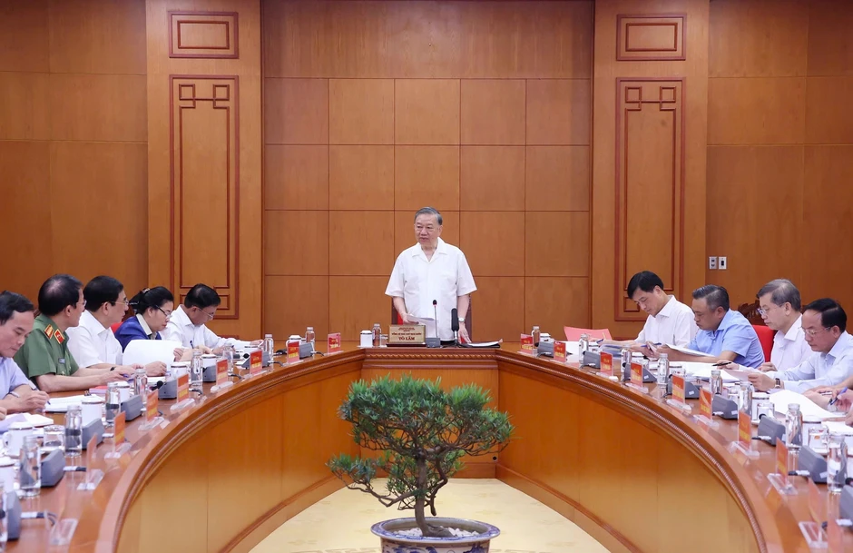 “Không để xã hội giàu lên về vật chất nhưng nghèo đi về văn hóa, đạo đức”