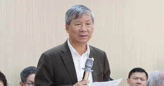 “Không giường nào đắt bằng giường bệnh” và yêu cầu phát triển kinh tế bạc