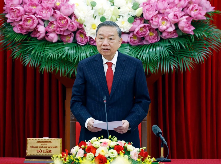 “Làm thế nào để cởi trói mọi nguồn lực tư nhân mà vẫn giữ định hướng XHCN?” “Làm thế nào để cởi trói mọi nguồn lực tư nhân mà vẫn giữ định hướng XHCN?”