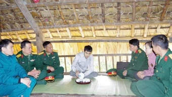 “Làn gió mới” từ các sĩ quan quân đội chính quy về xã