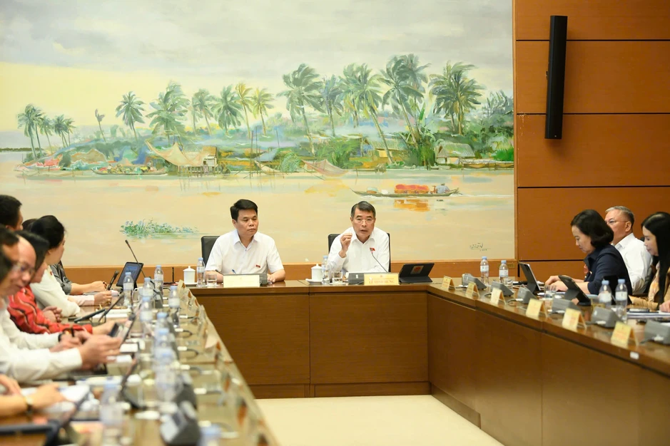 “Nhà chung cư không phải đến thời hạn đập bỏ thì dân không còn quyền gì”