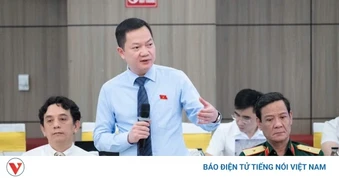 “Quốc phòng mạnh để kiến tạo và bảo vệ không gian phát triển của đất nước”