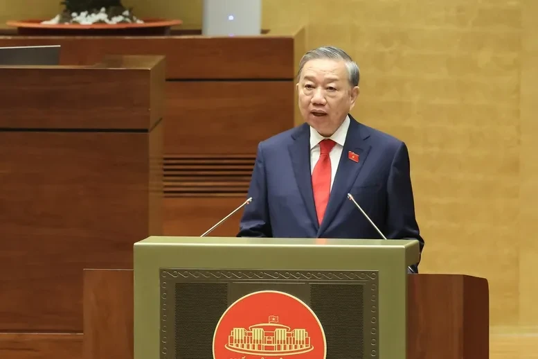 "Đích đến cuối cùng là nhân dân được thụ hưởng thành quả của phát triển" "Đích đến cuối cùng là nhân dân được thụ hưởng thành quả của phát triển"
