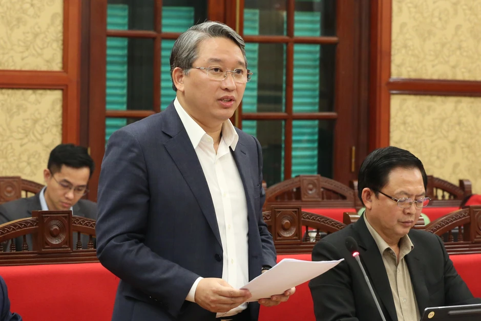 "Giúp các doanh nghiệp lớn trở thành tập đoàn ngang tầm khu vực và quốc tế" "Giúp các doanh nghiệp lớn trở thành tập đoàn ngang tầm khu vực và quốc tế"