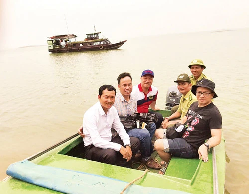 "Hai mặt" của biên tập viên "Hai mặt" của biên tập viên