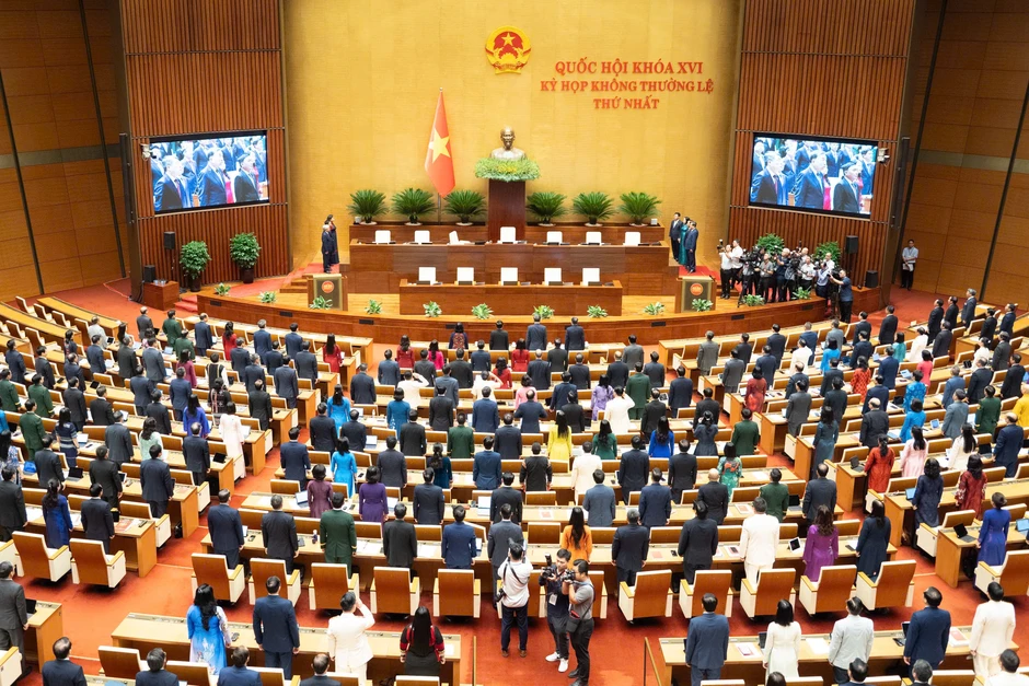 "Hạn chế điều chỉnh hoặc đề nghị tăng vốn các dự án quan trọng quốc gia" "Hạn chế điều chỉnh hoặc đề nghị tăng vốn các dự án quan trọng quốc gia"