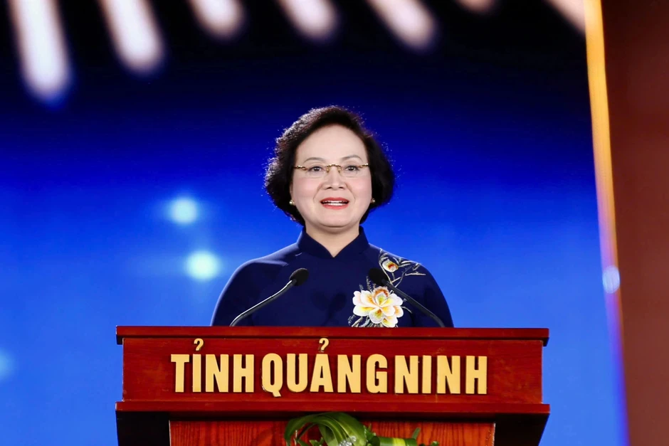 "Mãi mãi tuổi 20" giúp mỗi người cảm nhận sâu sắc hơn giá trị của hòa bình