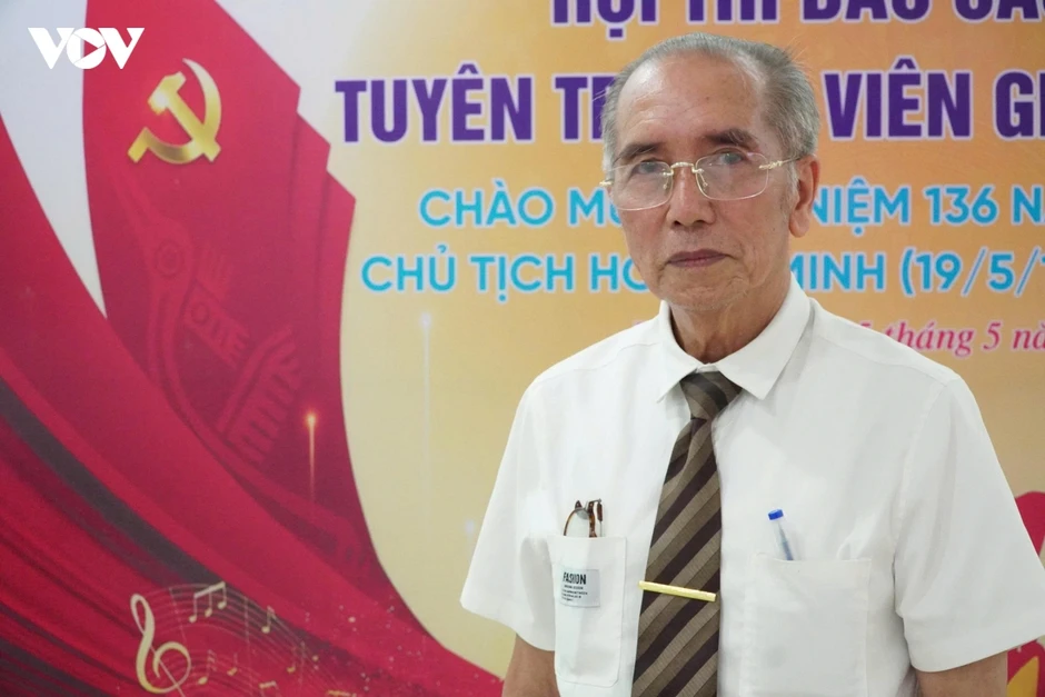 "Niềm tin không trao ban một chiều mà hình thành từ thực tiễn phục vụ nhân dân" "Niềm tin không trao ban một chiều mà hình thành từ thực tiễn phục vụ nhân dân"