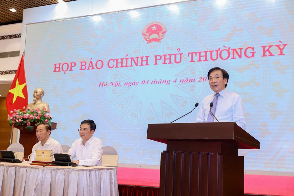"Rà soát tất cả hợp đồng cung cấp thực phẩm, suất ăn cho các trường học"