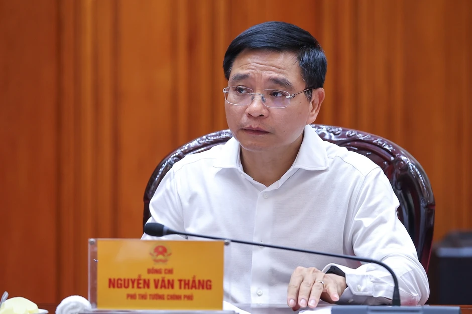 "Tạo cơ chế đột phá để có sản phẩm mới chủ chốt cho Trung tâm tài chính" "Tạo cơ chế đột phá để có sản phẩm mới chủ chốt cho Trung tâm tài chính"