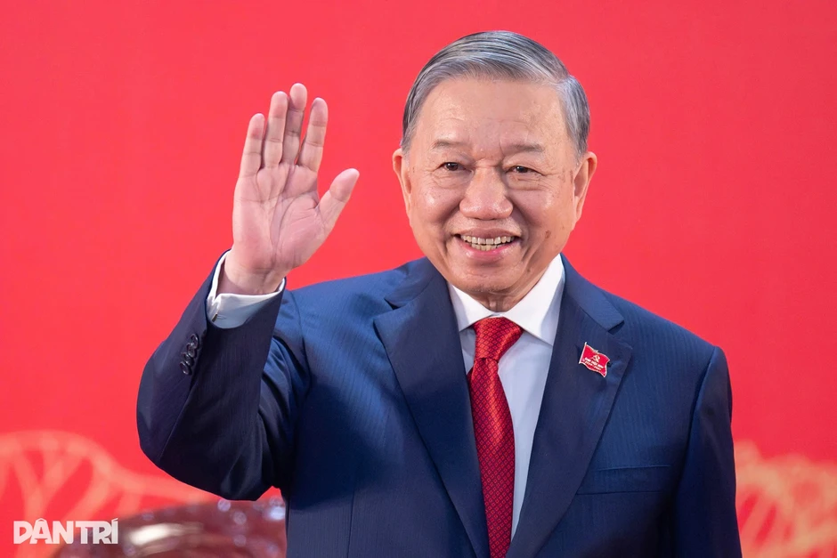"Thông điệp về một Việt Nam với tầm nhìn, quyết tâm và khát vọng vươn lên mạnh mẽ" "Thông điệp về một Việt Nam với tầm nhìn, quyết tâm và khát vọng vươn lên mạnh mẽ"