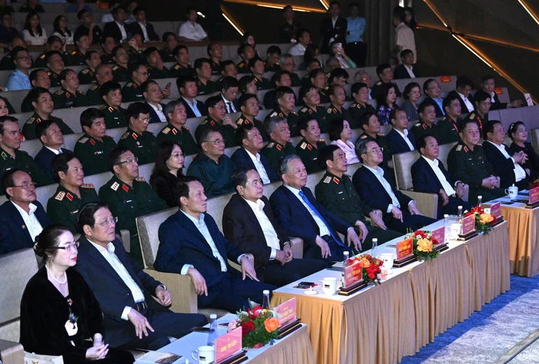 “Thanh âm dưới ánh Mặt trời” - Chương trình nghệ thuật đặc sắc “Thanh âm dưới ánh Mặt trời” - Chương trình nghệ thuật đặc sắc