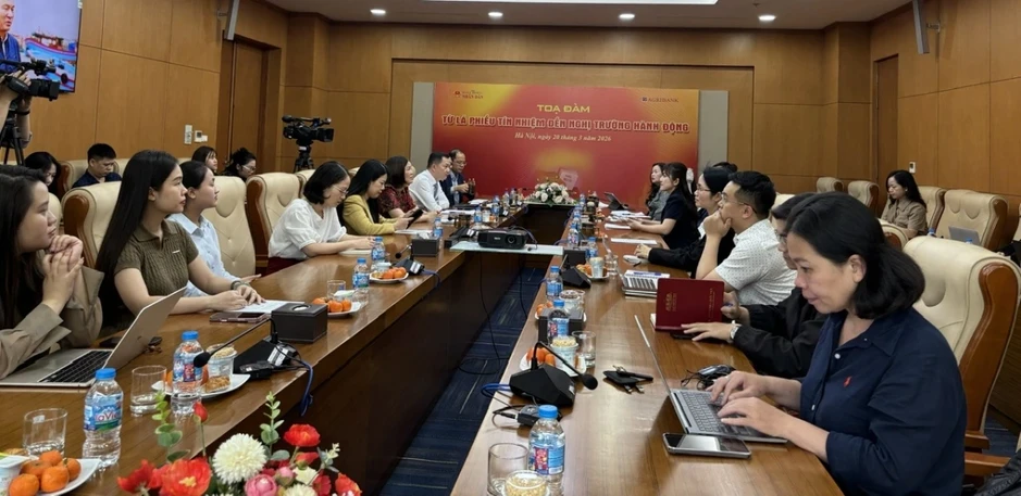 “Từ lá phiếu tín nhiệm đến nghị trường hành động” “Từ lá phiếu tín nhiệm đến nghị trường hành động”