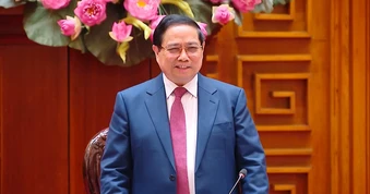 [Video] Thủ tướng yêu cầu không để đứt gãy chuỗi sản xuất cung ứng xăng dầu, nguyên liệu