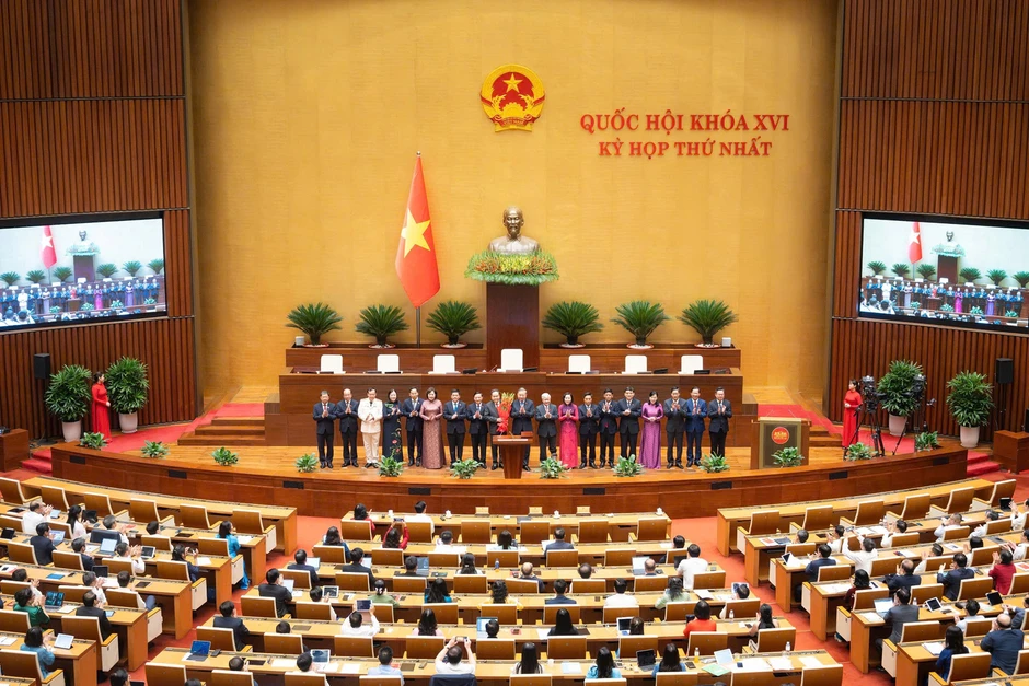 1 ủy viên Bộ Chính trị, 5 ủy viên Trung ương làm Phó Chủ tịch Quốc hội 1 ủy viên Bộ Chính trị, 5 ủy viên Trung ương làm Phó Chủ tịch Quốc hội