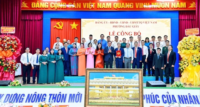 10 phường mới của Thành phố Đồng Nai chính thức vận hành 10 phường mới của Thành phố Đồng Nai chính thức vận hành